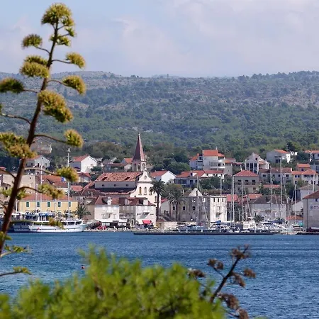 By The Sea Milna, Brac - 5677 Apartment