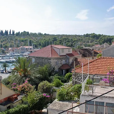 By The Sea Milna, Brac - 5677 Apartment *